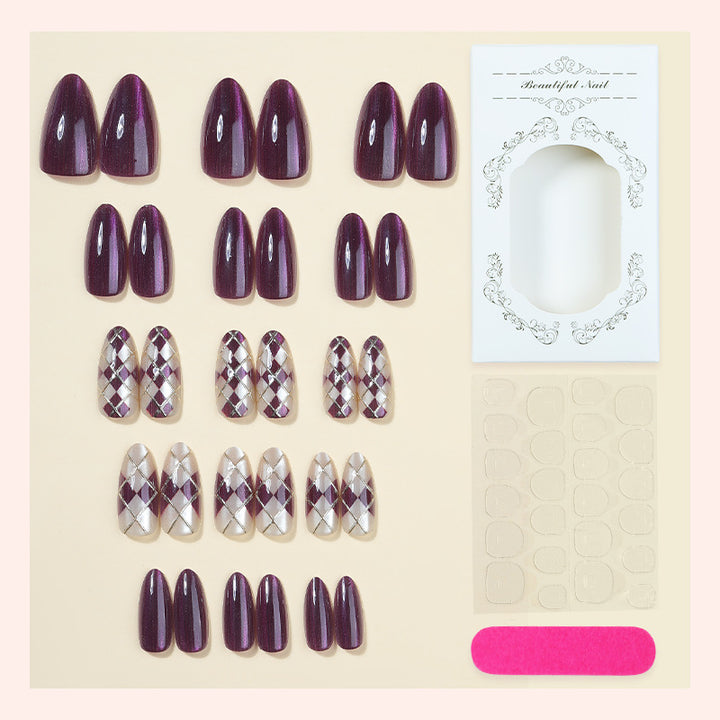 Artificial nail set with elegant checkered pattern and deep shine Kalsten