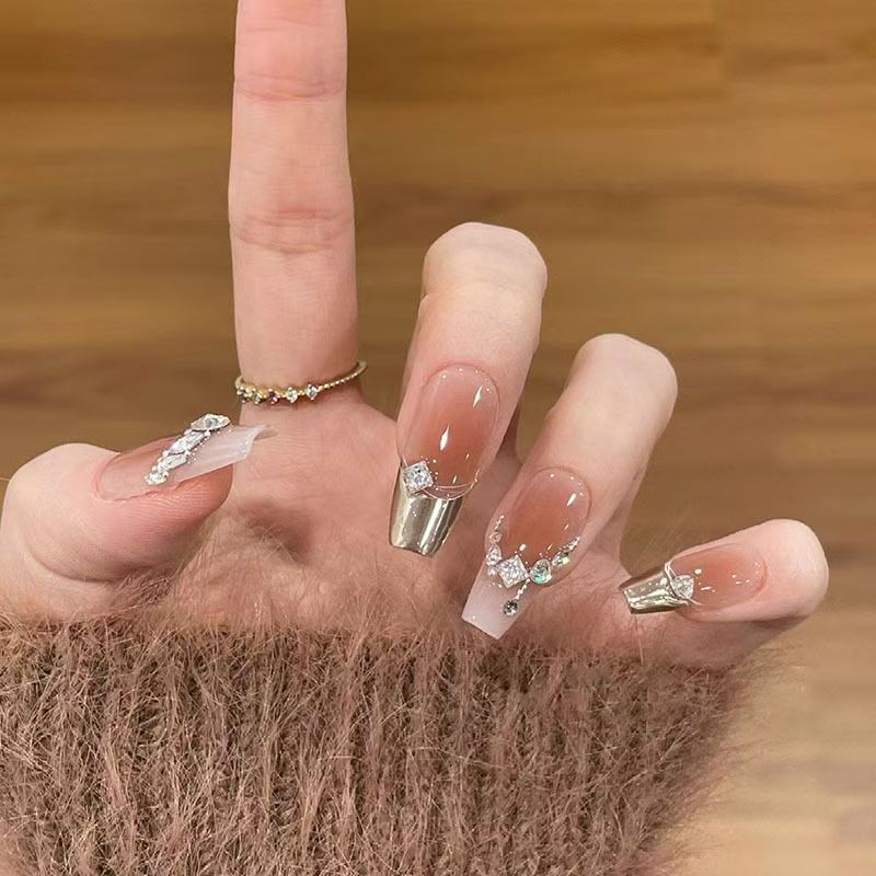 Artistic Ombre Nail Design Kalsten
