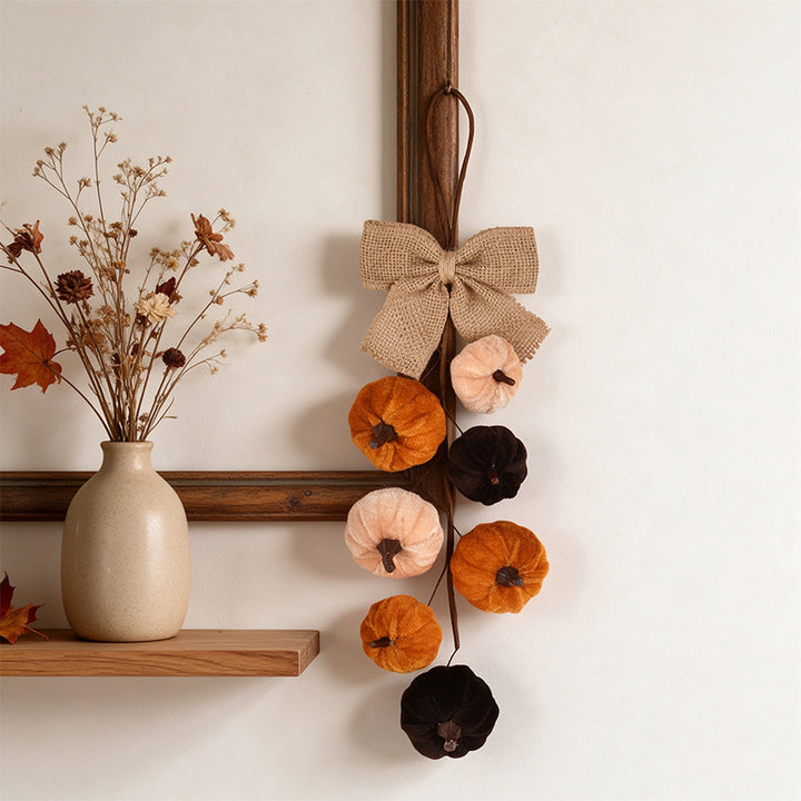 Autumn hanging pumpkin garland made of velvet with jute ribbon