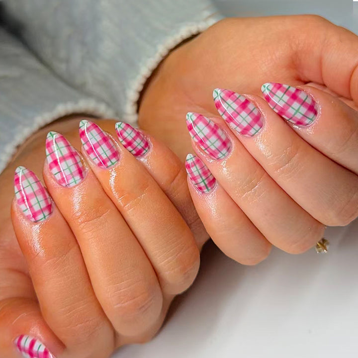 Trendy Checkered Pattern Artificial Nails Kalsten