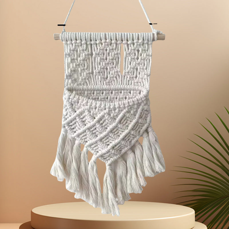 Wall-Mounted Macramé Planter Kalsten