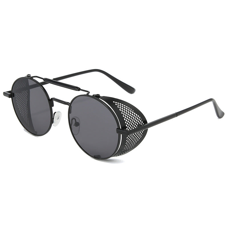 Artistic Retro-Inspired Round Sunglasses