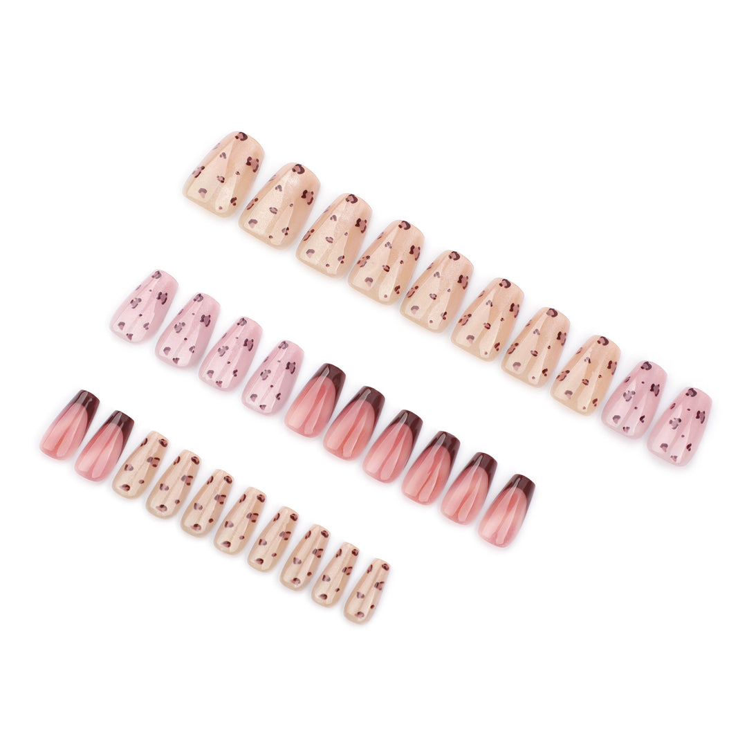 Artistic nail extensions with elegant glitter design Kalsten