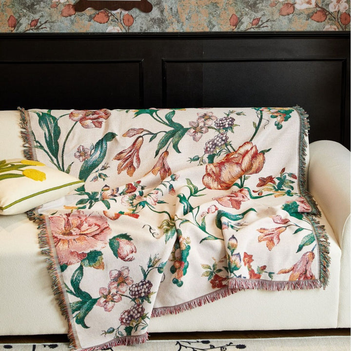 Floral Patterned Decorative Throw Blanket