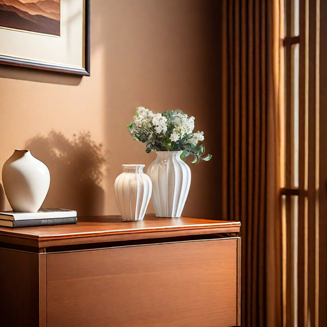Elegant ceramic vase with ribbed structure Kalsten
