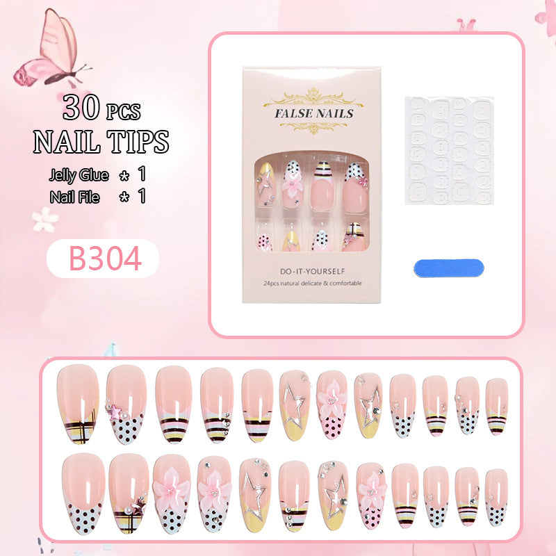 Artificial nail set with decadent floral and geometric design Kalsten