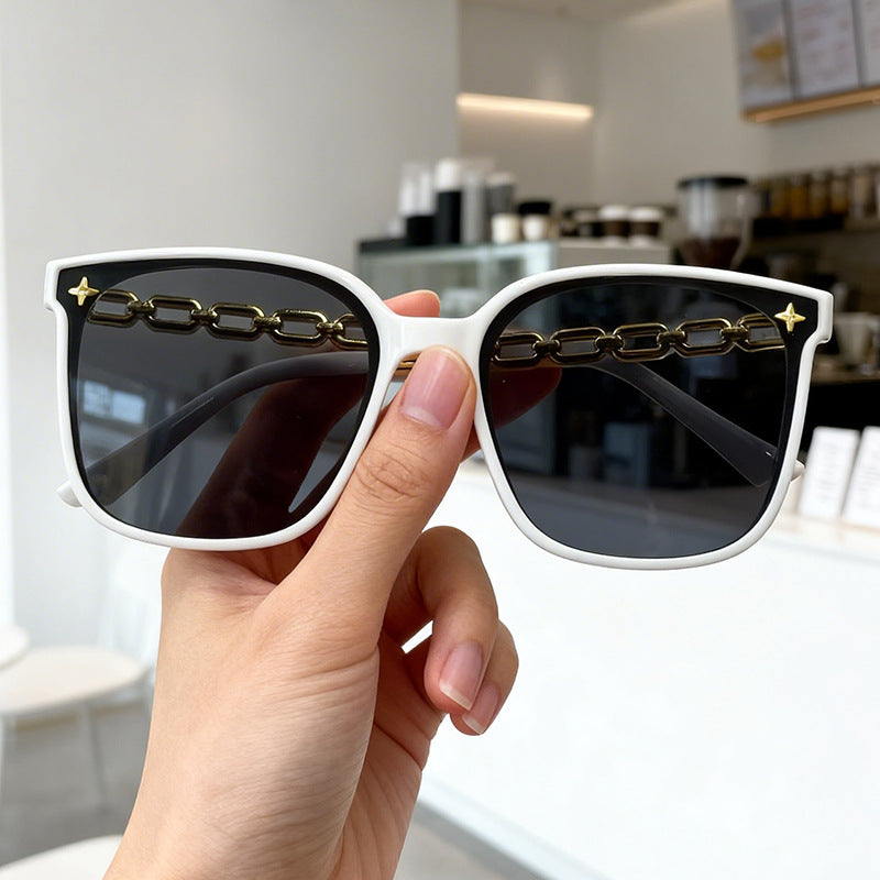 Stylish Oversized Frame Sunglasses Kalsten