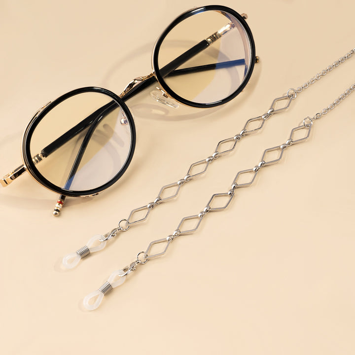 Fashion-Forward Eyewear Chain Kalsten