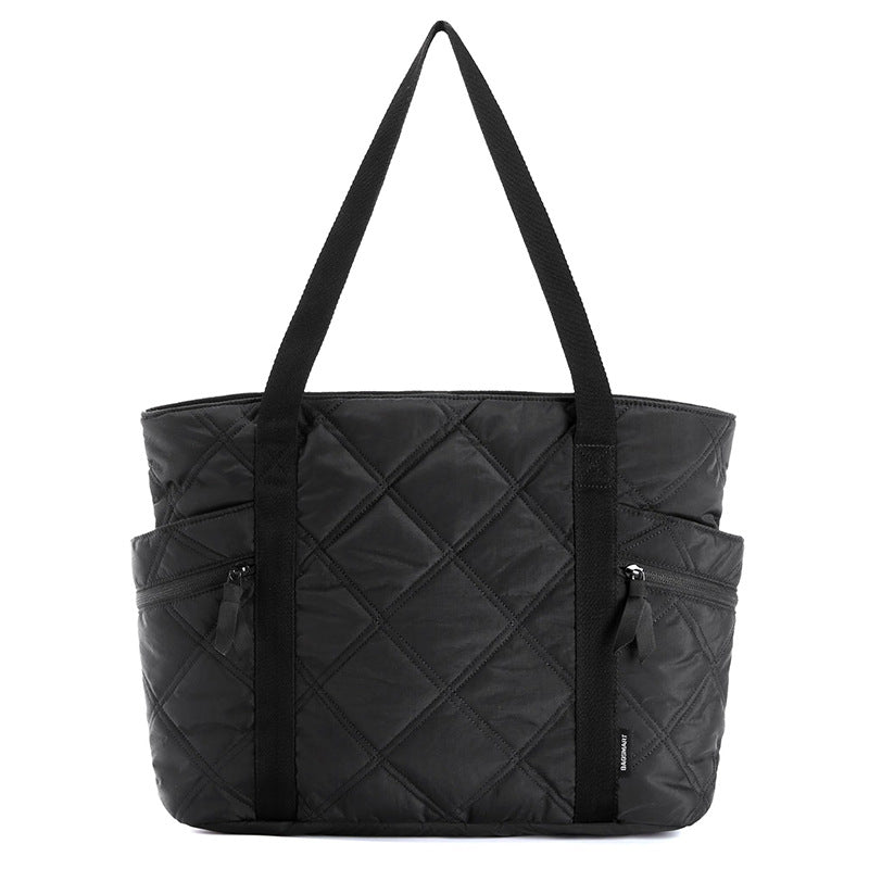 Spacious and multifunctional everyday bag Kalsten