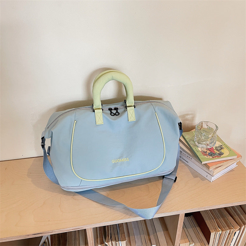 Lightweight Weekend Duffle Bag Kalsten