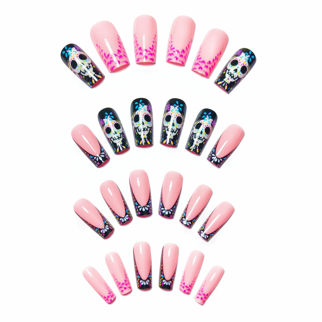 Creative nail art with detail-loving skull design Kalsten