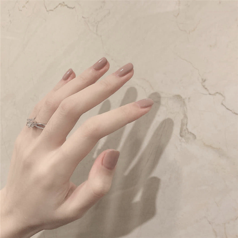 Elegant Glossy Nail Art