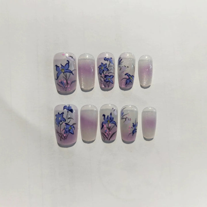 Elegant Floral-Themed Press-On Nails Kalsten