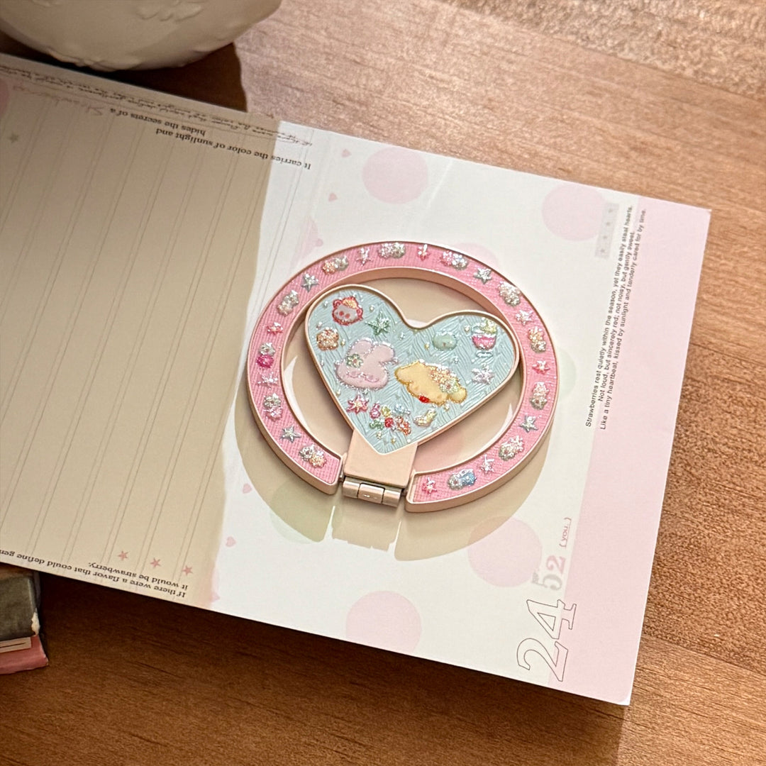 Playful hand mirror in heart design Kalsten