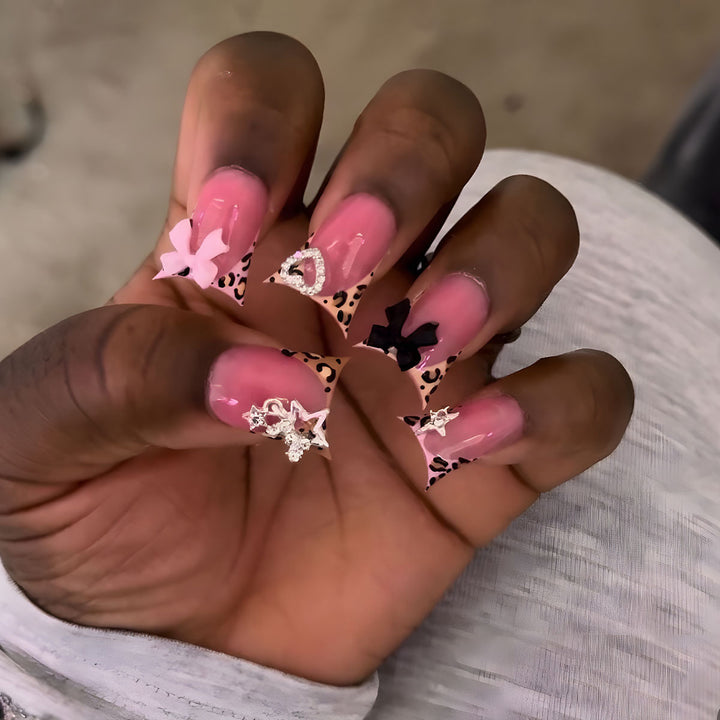 Decorative Thematic Press-On Nail Set Kalsten