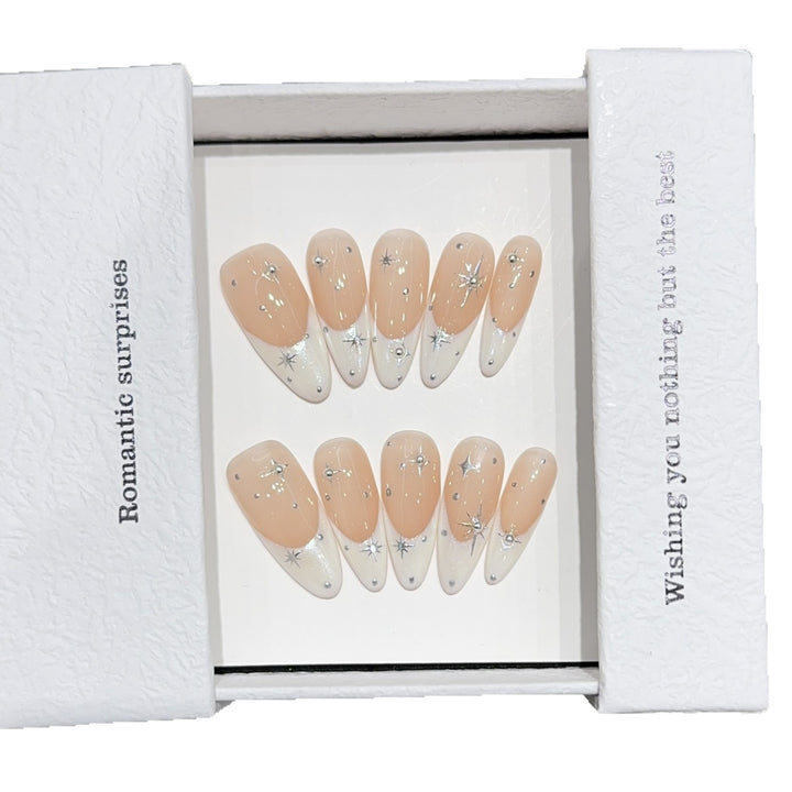 Glamorous artificial nails with romantic star pattern Kalsten