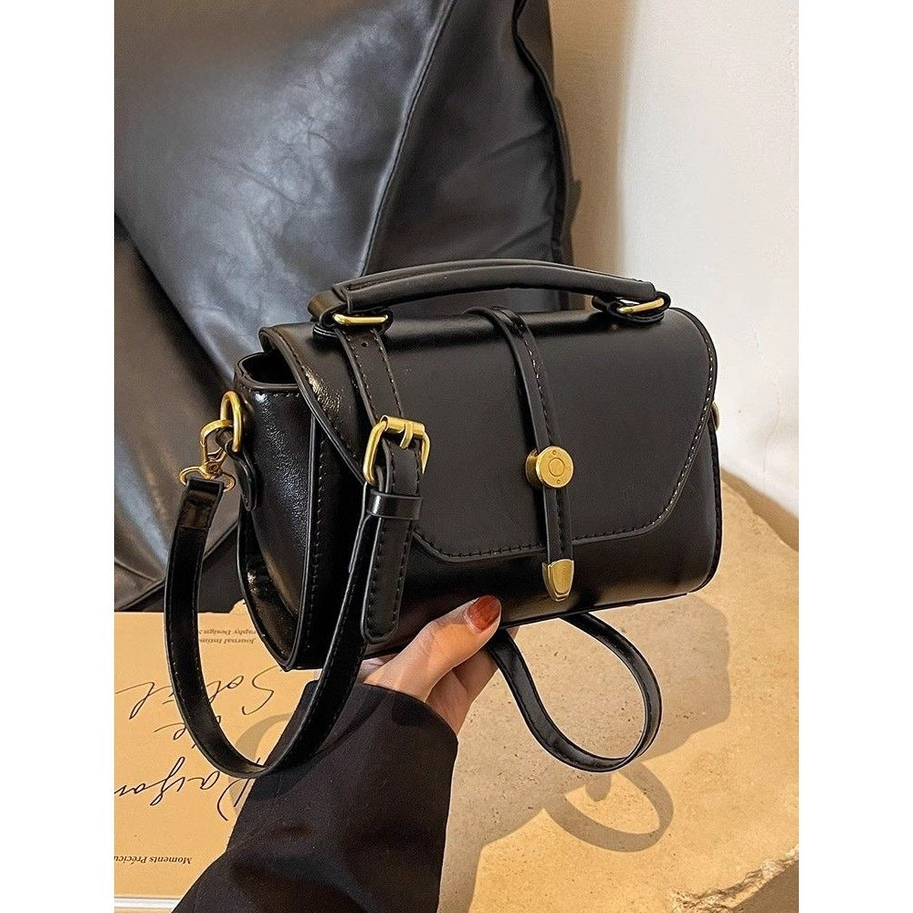 Vintage-Inspired Leather Handbag Kalsten