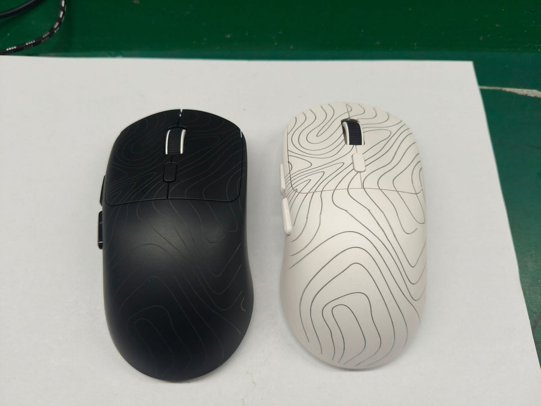 Ergonomic Gaming Mouse with Customizable Rgb Lighting System Kalsten