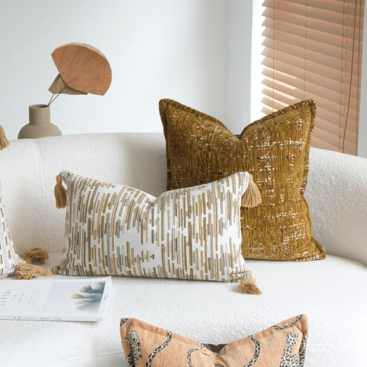 Decorative Accent Cushion for Sofa Decor