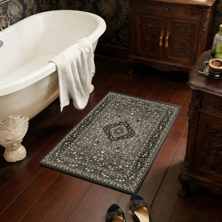 Luxurious Vintage-Inspired Bath Mat Kalsten