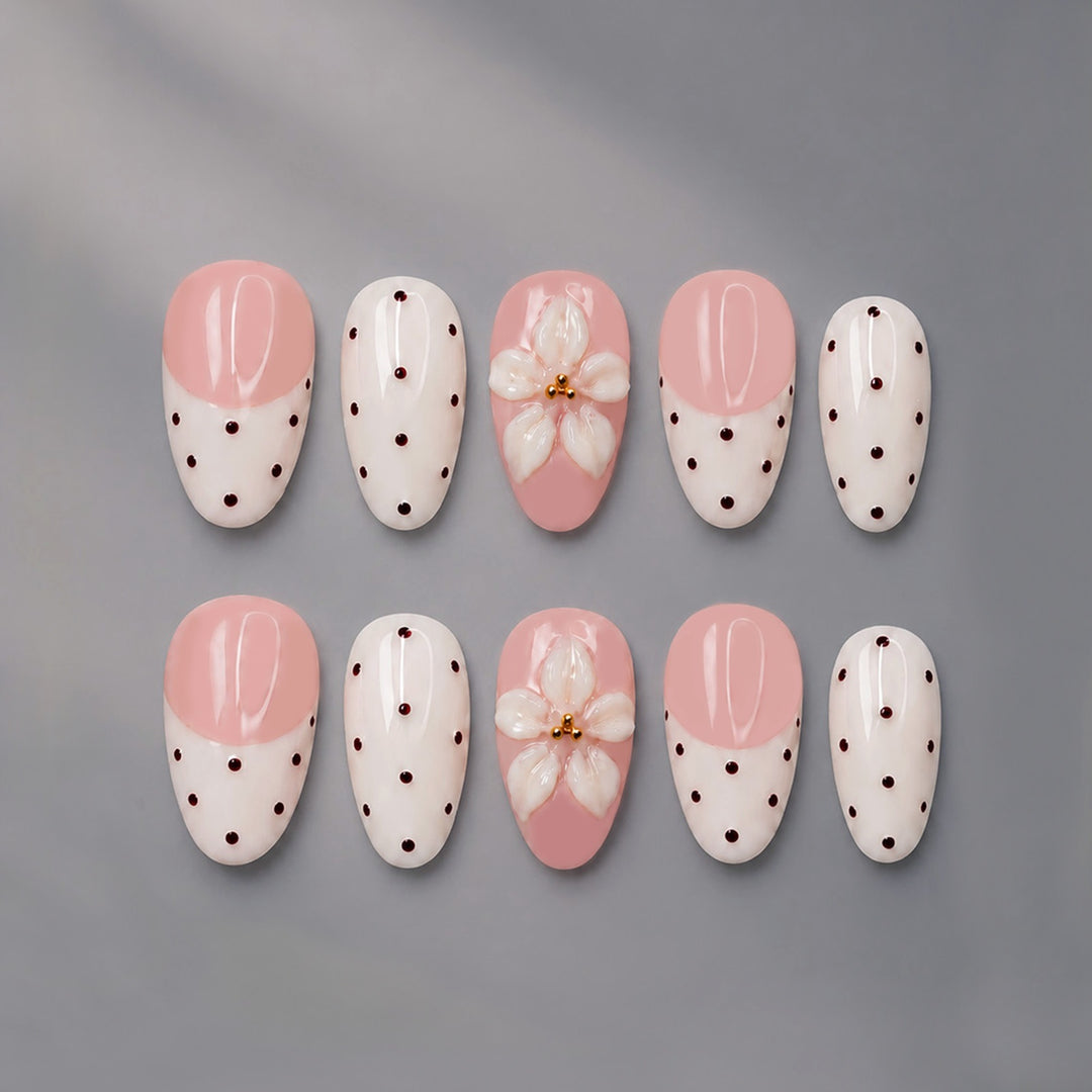 Artificial nail set with elegant flowers and dots Kalsten