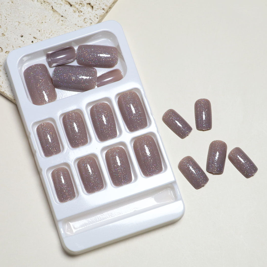 Sparkling Glam Press-On Nail Set Kalsten