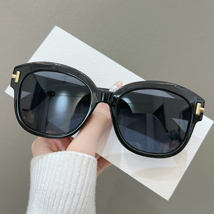 Chic Oversized Frame Sunglasses Kalsten