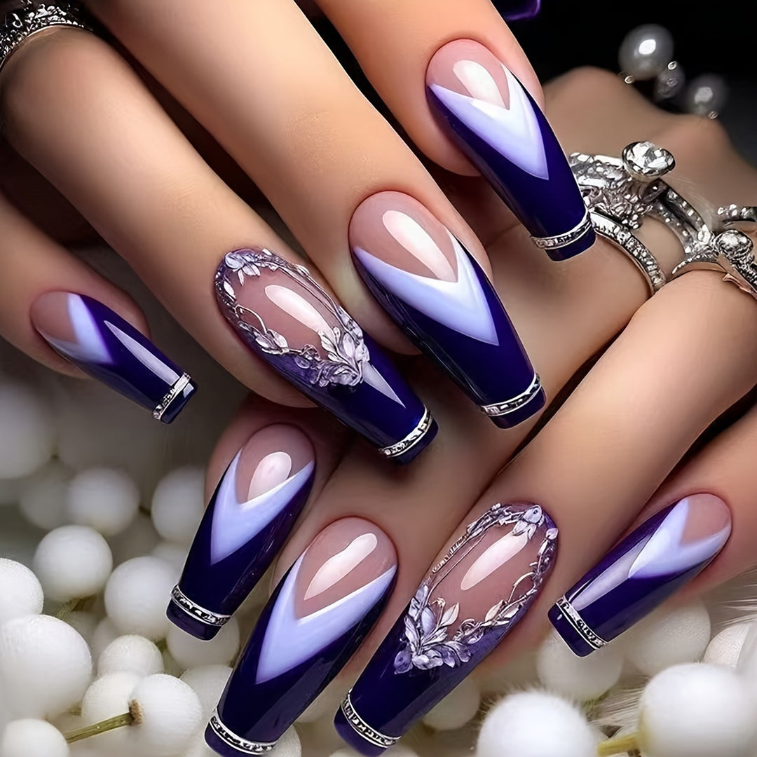 Elegant Artificial Nails with Floral Accents Kalsten