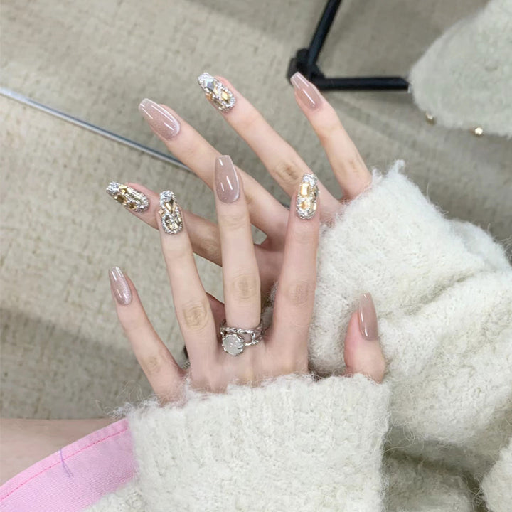 Stylish Press-On Nail Set with Elegant Floral Accents Kalsten