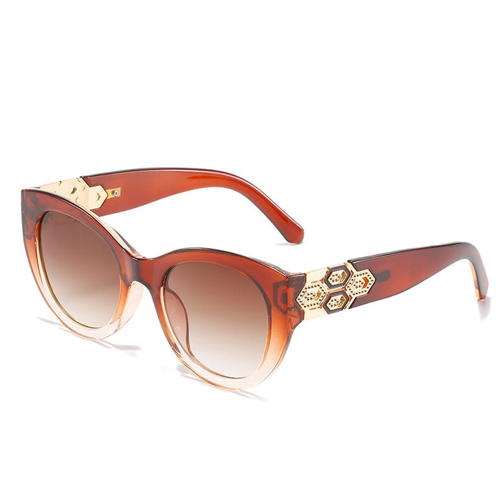 Fashion-Forward Cat-Eye Sunglasses with Decorative Accents Kalsten