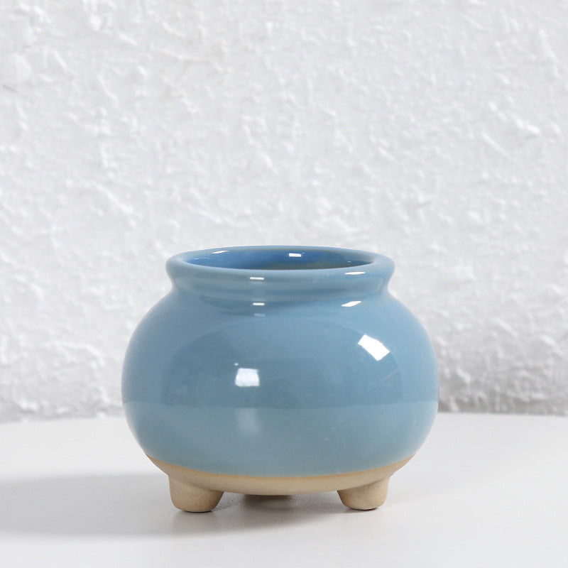 Contemporary Curved Ceramic Vase Kalsten