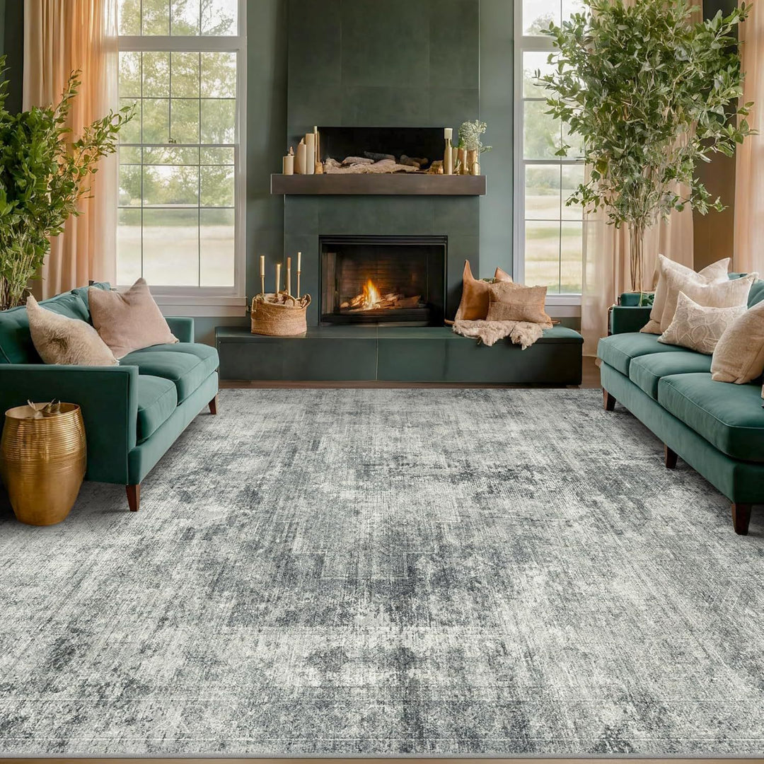 Elegant Vintage-inspired Carpet