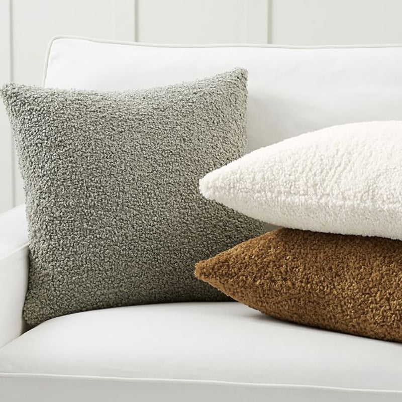 Cuddle cushion with teddy fleece cover and soft polyester filling Kalsten
