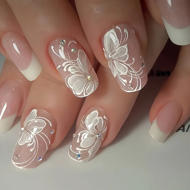 Artificial nail set with delicate flower and glitter decoration Kalsten