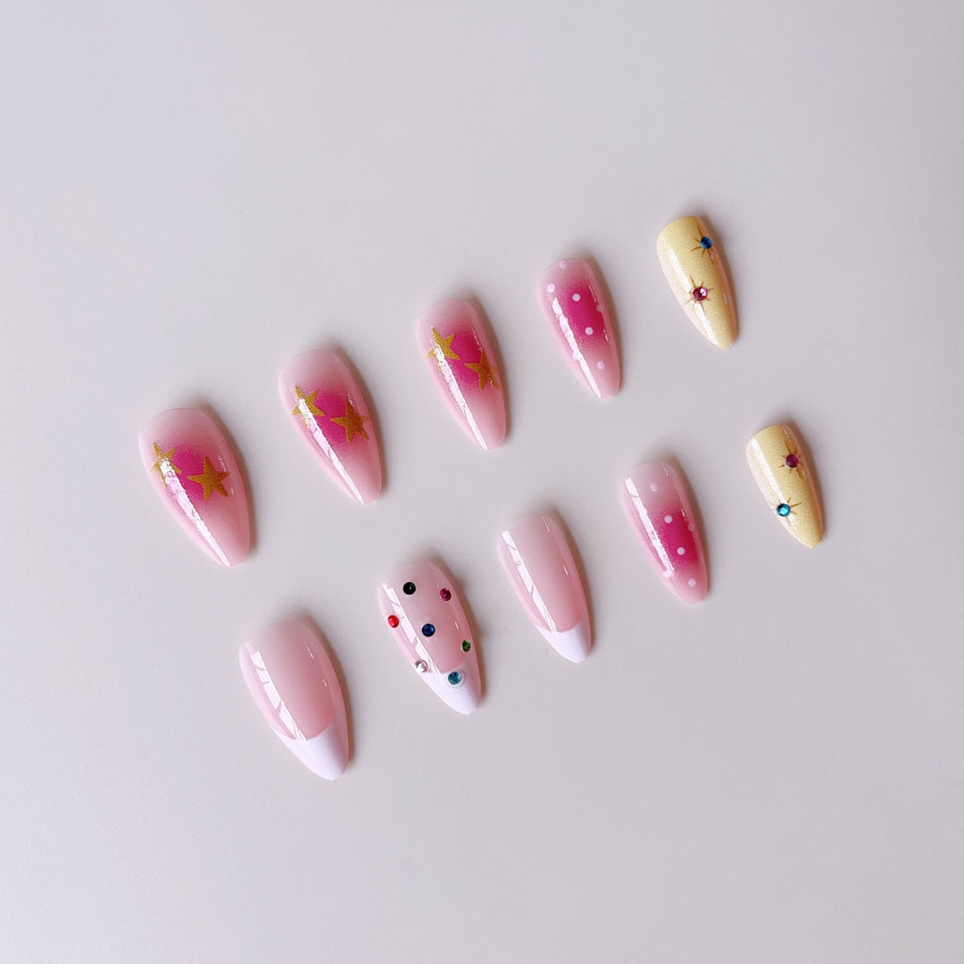 Artificial nail set with creative 3D designs and glitter accents Kalsten
