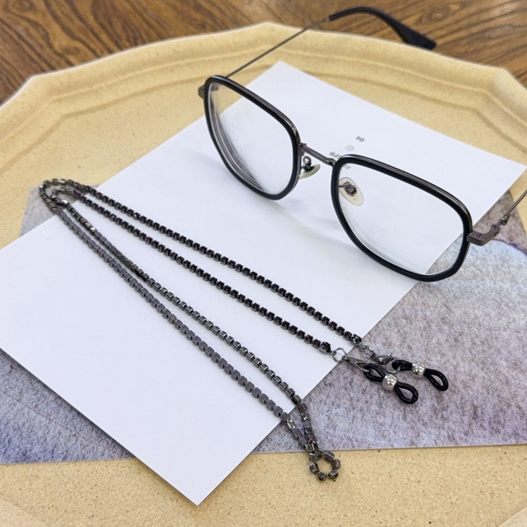 Stylish Eyewear Chain with Decorative Beads Kalsten