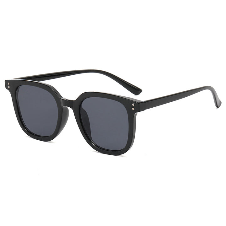 Ladies square designer glasses with thick frame and elegant profile Kalsten