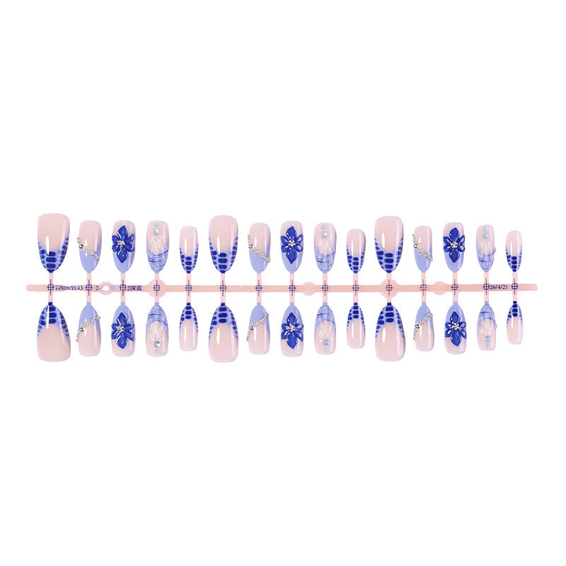 Creative nail art set with floral and geometric accents Kalsten