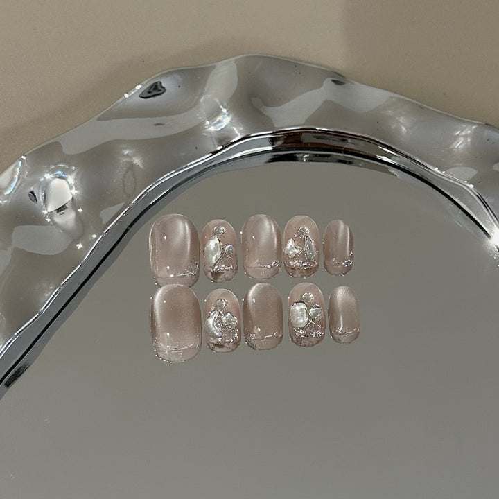 Elegant Press-On Nail Art Set with Pearl Accents