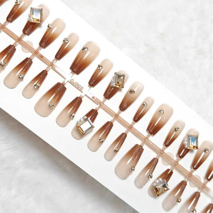 Glamorous Art Nails In The Elegant Ombre Design Kalsten