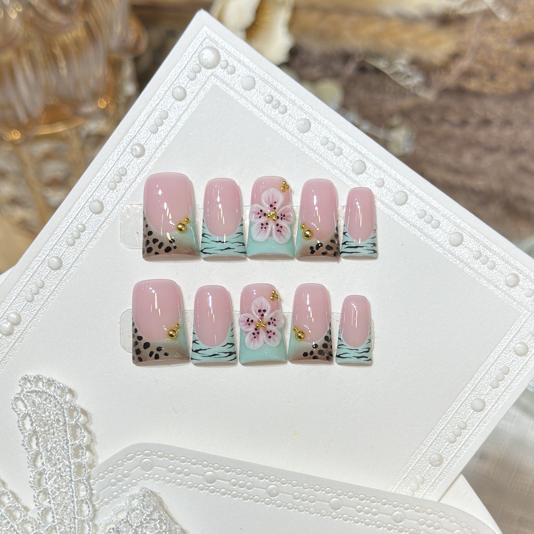 Reusable Press-On Nail Set Kalsten