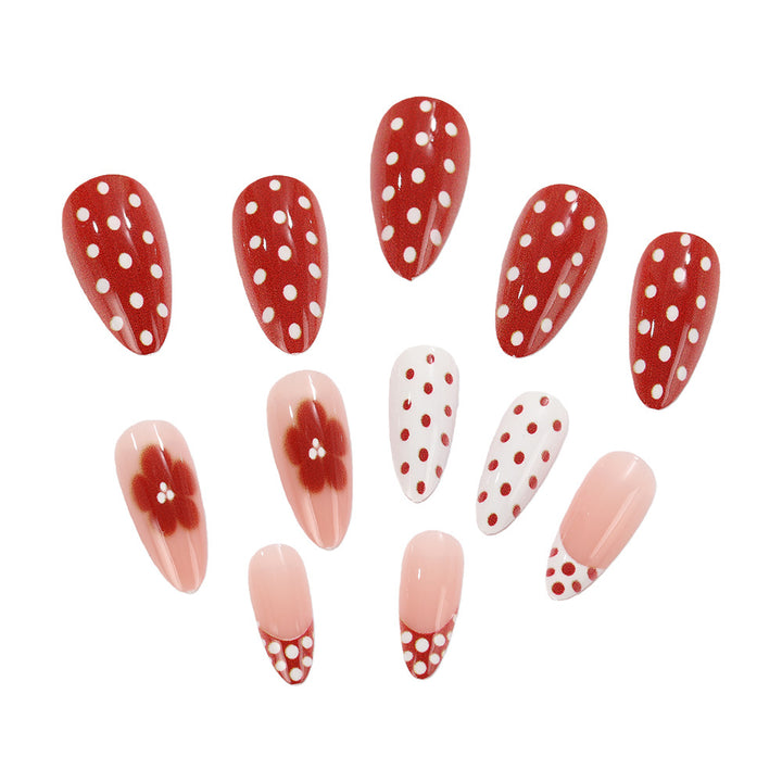 Playful retro style artificial nails Kalsten
