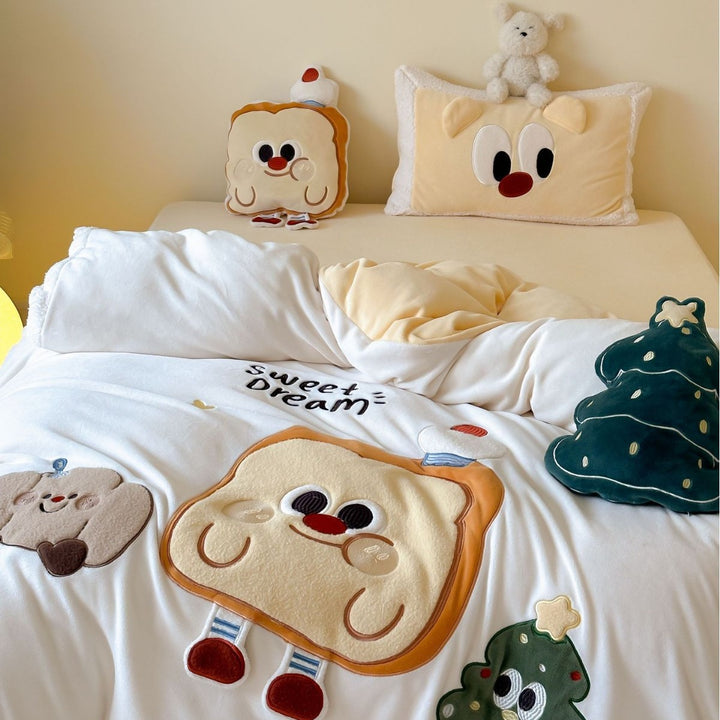 Children's bedding set with cozy plush appliqués and Sherpa edging