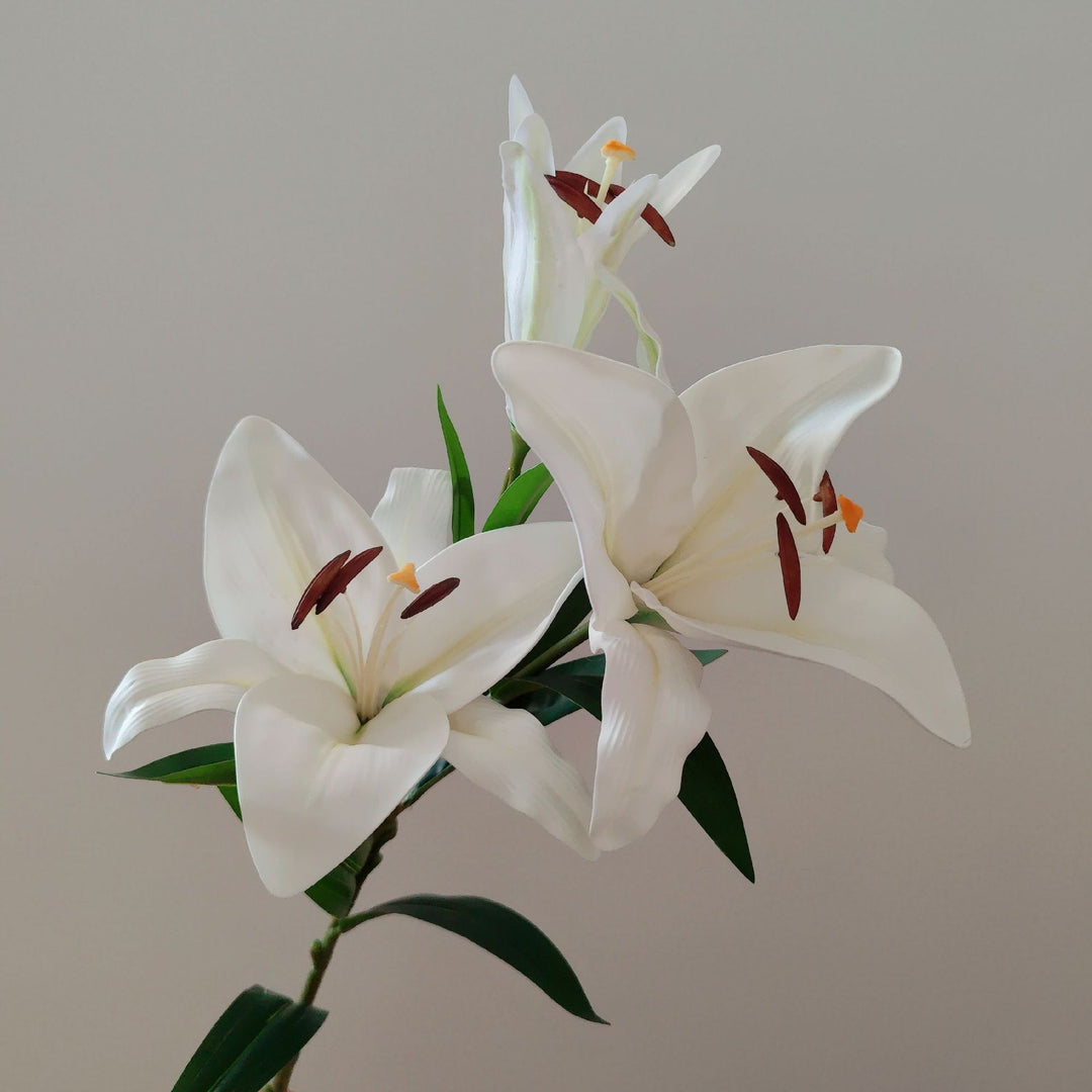 Lifelike Lily Stem Bouquet