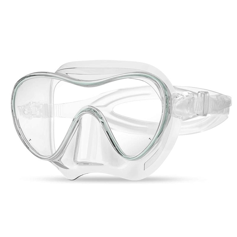 Diving mask with flexible silicone edge and clear field of vision Kalsten