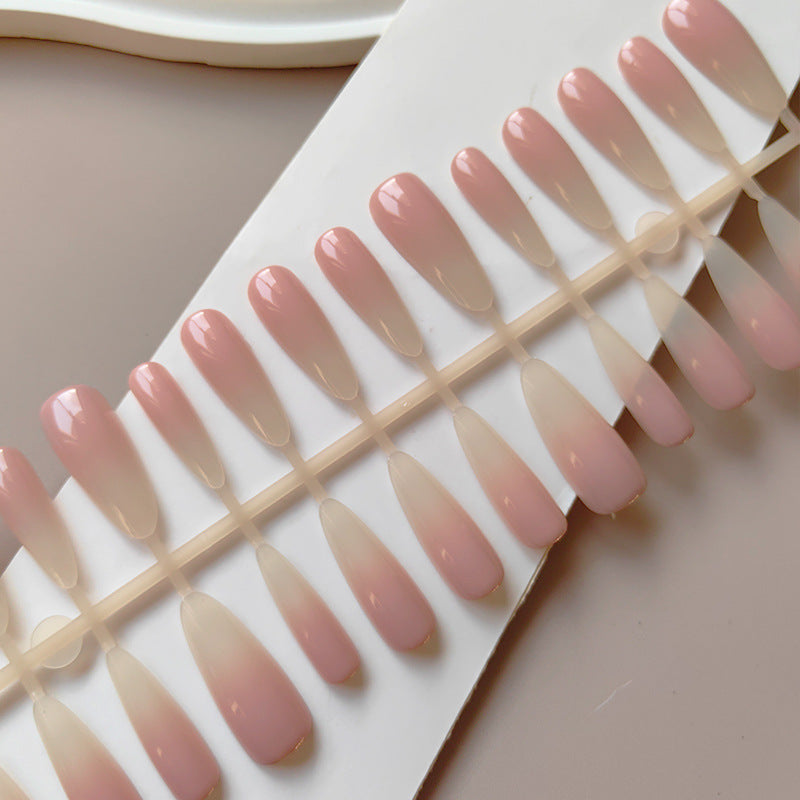 Artificial Nude Fingernails in the Elegant Ombre Look Kalsten