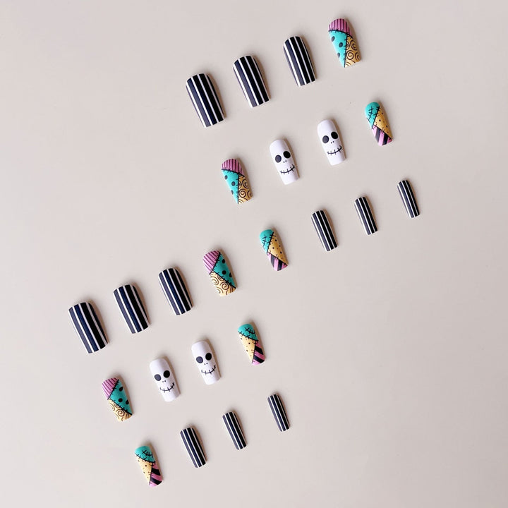 Creative nail art set with imaginative Halloween designs Kalsten