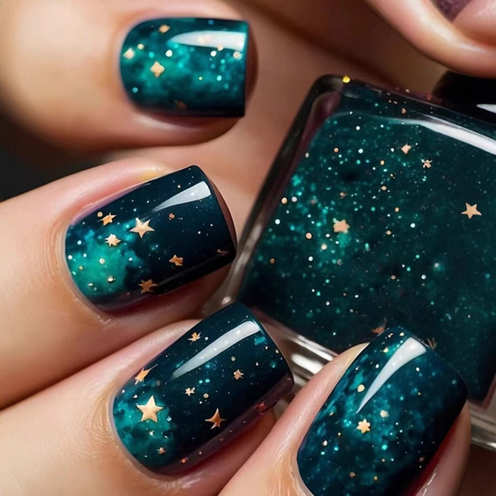 Glitter nail polish with star accents Kalsten