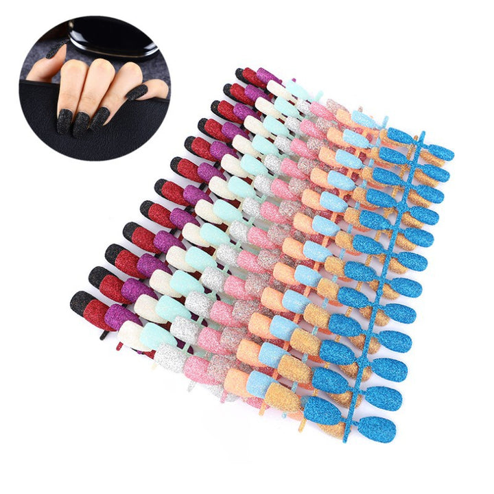 Glamorous artificial nails with sparkling glitter Kalsten
