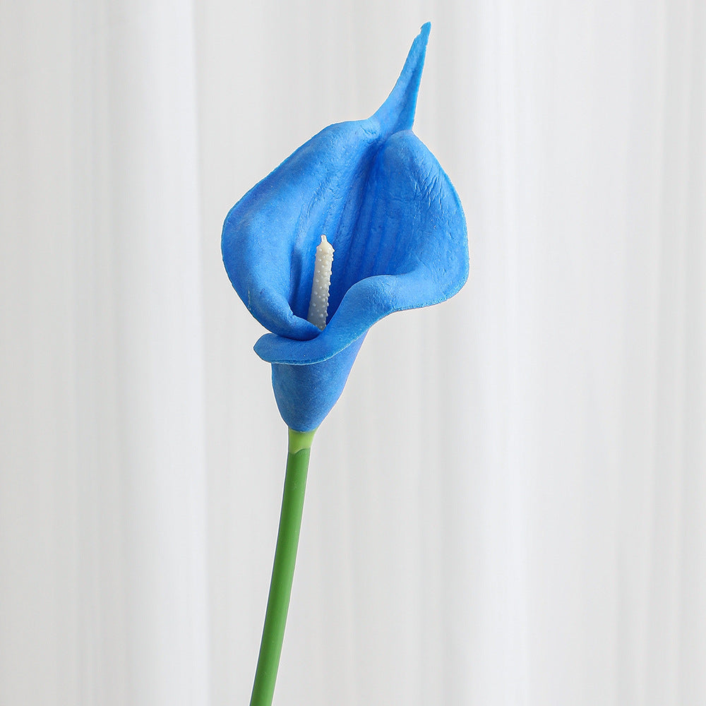 Artificial Calla Lily with meticulous craftsmanship